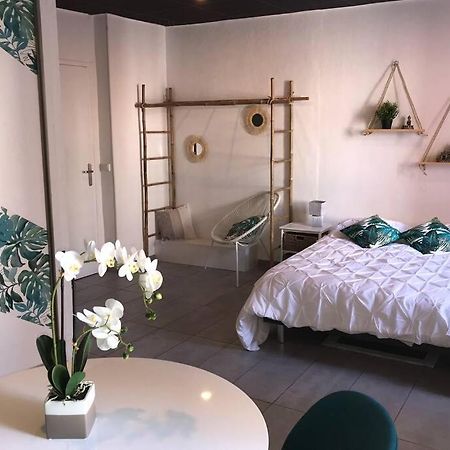 Studio Cocooning A 50 M Du Port, Classe 1 Etoile Cassis Luaran gambar